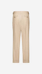 Le pantalon du costume droit Cary en coton coloris beige - photographié en ghost vue de dos - Collection Printemps Été 2026 - Maison Gabriel Paris.