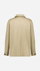 Veste de peintre Éliézer en coton vert sauge - porté vue de dos - Collection Printemps été 2025 - Maison Gabriel Paris