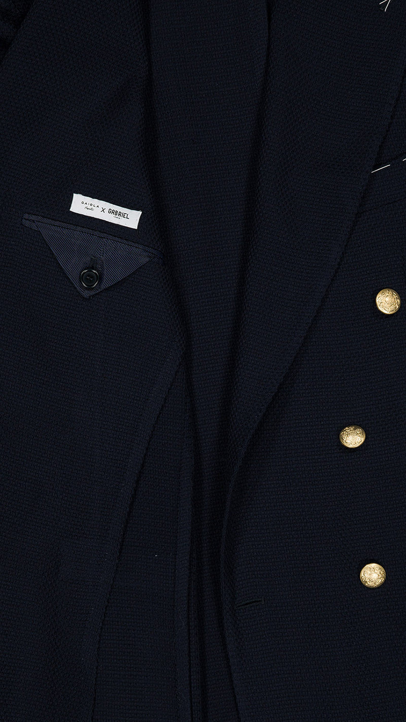 Blazer croisé Edgar en laine nattée bleu marine - zoom tissu intérieur - Collection Automne Hiver 2025 - Maison Gabriel Paris - en collaboration avec la Maison Gaiola