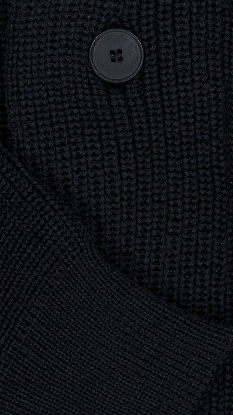 Cardigan Ayden en laine bleu marine LE MINOR X GABRIEL -Détail maille - Collection Automne Hiver 2025 - Maison Gabriel Paris