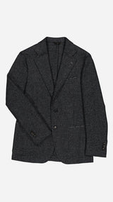 La veste du costume droit Alberto en Shetland gris anthracite - photographiée vue de haut - Collection Giacometti 2026  - Maison Gabriel Paris