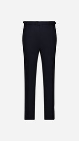 Le pantalon du costume droit Stéphane en fresco bleu nuit, photographiée en ghost vue de face de la Maison Gabriel Paris