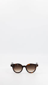 Les lunettes Vincent en acétate marron jaspé verres solaires dégradés, coloris marron, de la collection André Malraux par Maison Gabriel Paris